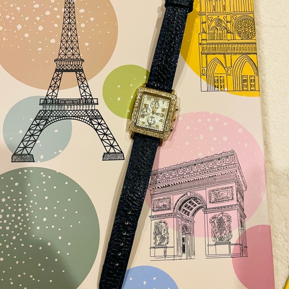 Lot of 2 watches brand Sophie is quartz, need battery’s - Picture 5 of 12